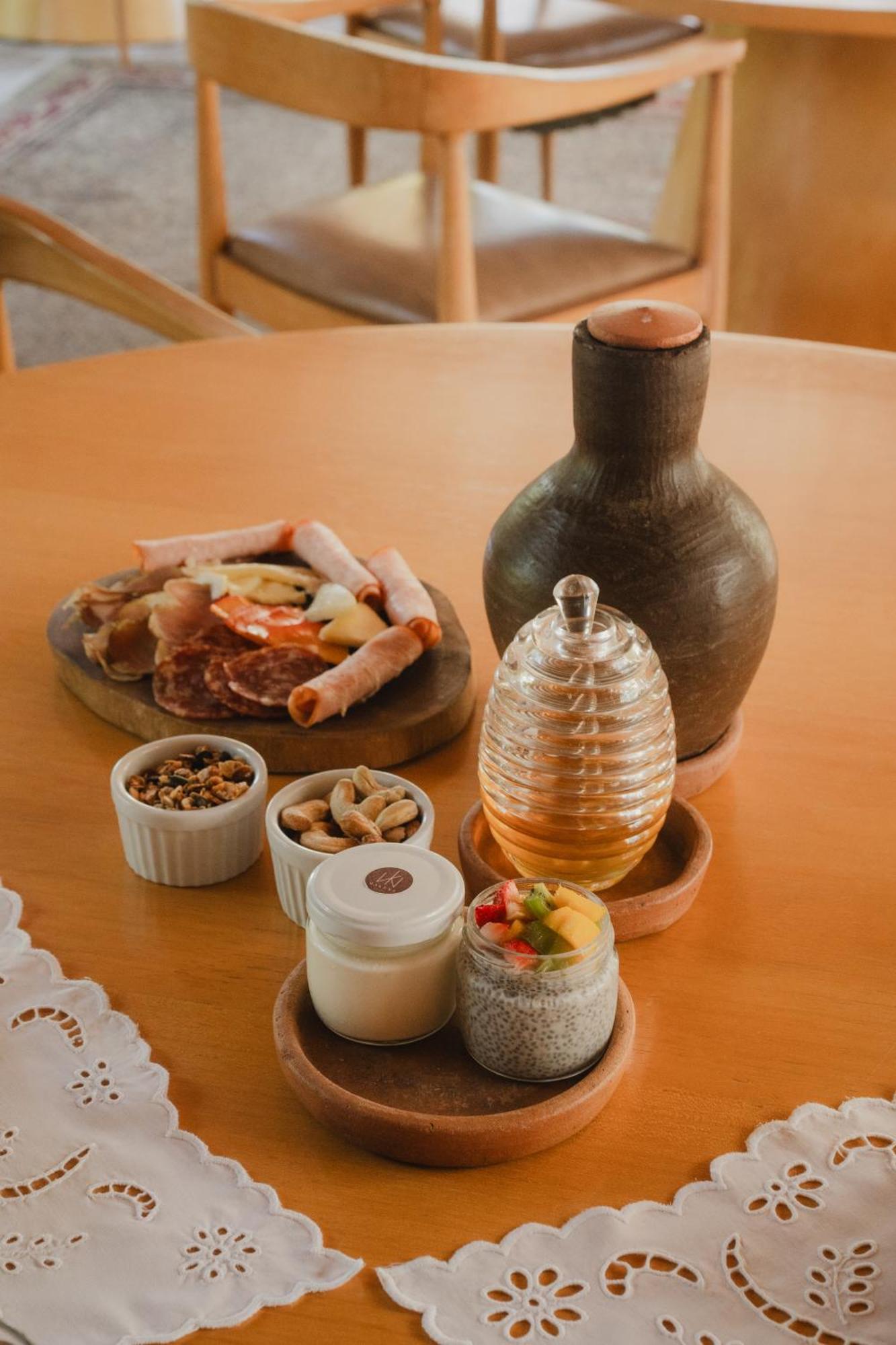 Makena Hotel Ікараї Екстер'єр фото